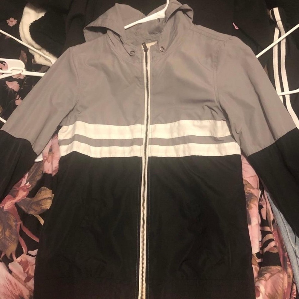 Black White and Grey Windbreaker | Zine | Size Small